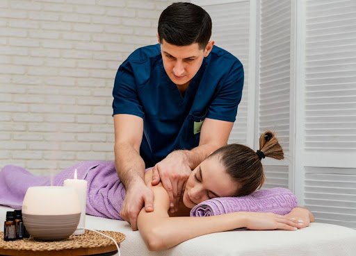 How Professional Home Massage Supports Better Health and Wellness