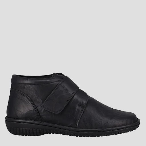 How to Care for Black Leather Sneakers for Women
