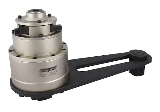 Pneumatic Wrench Applications in Construction, Oil and Gas, and Manufacturing Industries